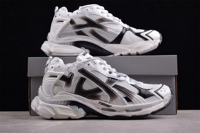 Ba*len*cia*ga runner w3rung9010