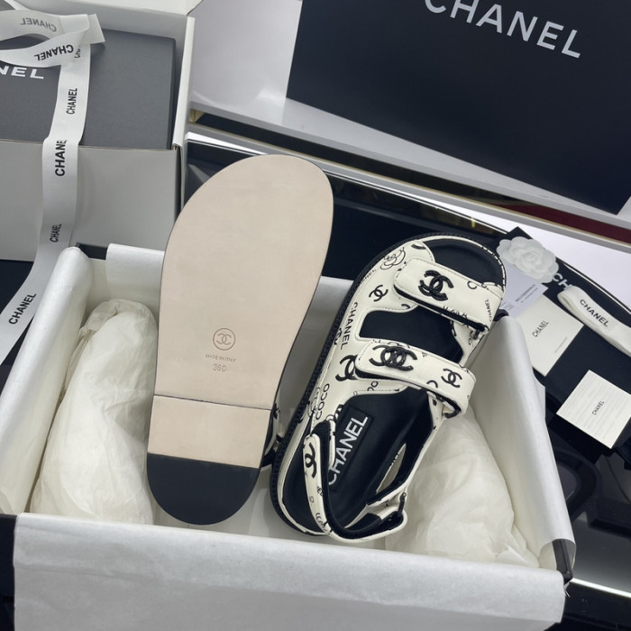 chane* sandal28