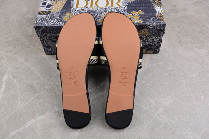 d*or sandal008