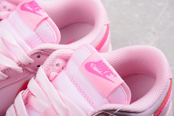 Nike Dunk Low Triple Pink (GS) DH9756-600