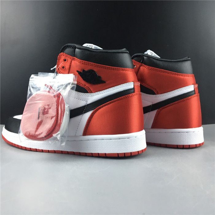 air jordan 1 satin black toe cd0461-016