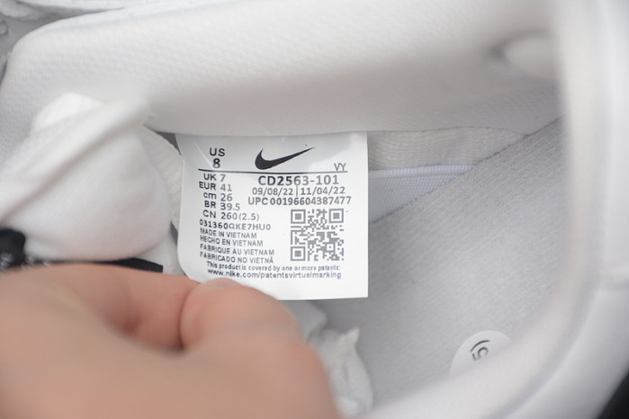 nike sb dunk low pro white gum cd2563-101