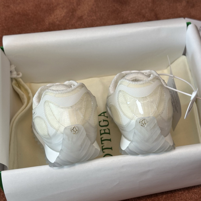 BOTTEGA VENETA SNEKAERS