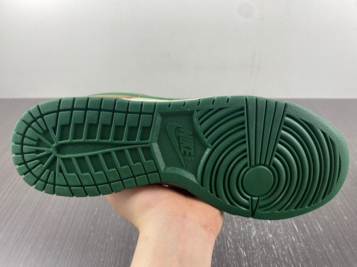 nike dunk low retro rattan gorge green fb7160-231