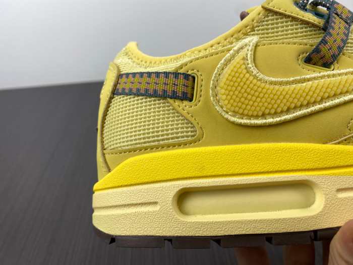 nike air max 1 travis scott cactus jack saturn gold do9392-700