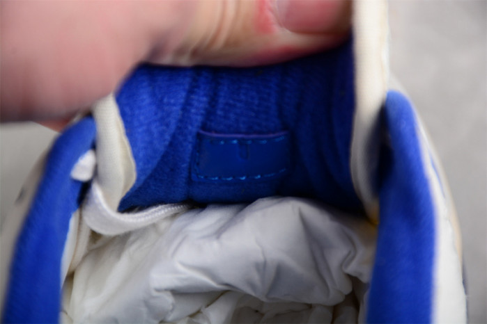 G*u*i* trainer sneaker 103