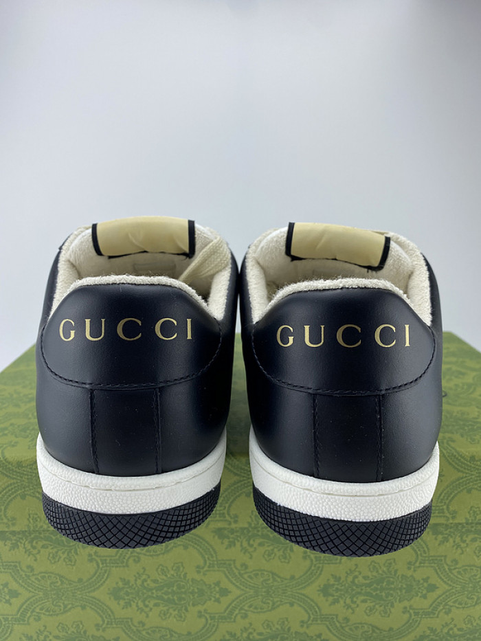 G*u*i* trainer sneaker 116