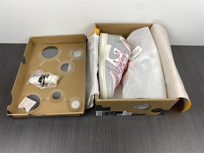 ofw x dunk low “09 of 50” dm1602-109