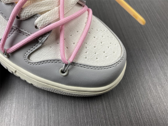 ofw x dunk low “09 of 50” dm1602-109