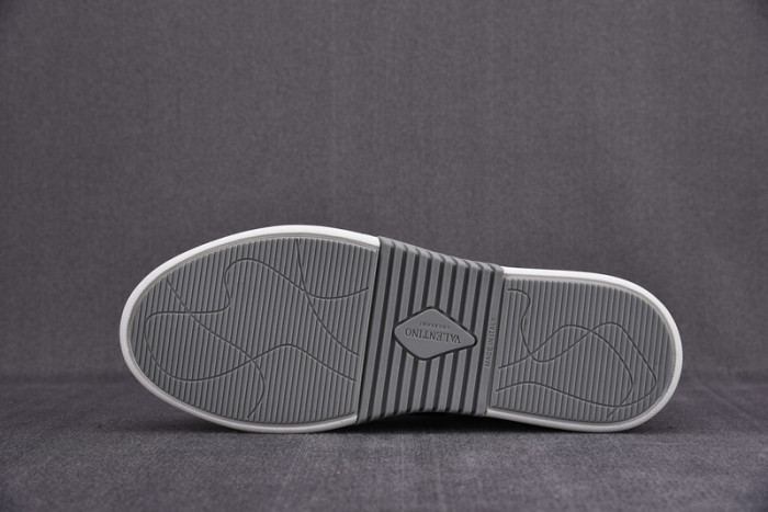 v*lentino garavani white vl7n sneakers m237005