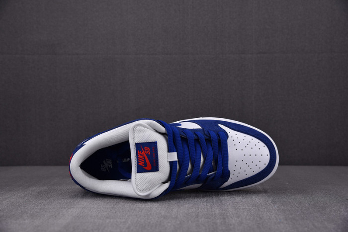 Nike SB Dunk Low Los Angeles Dodgers DO9395-400