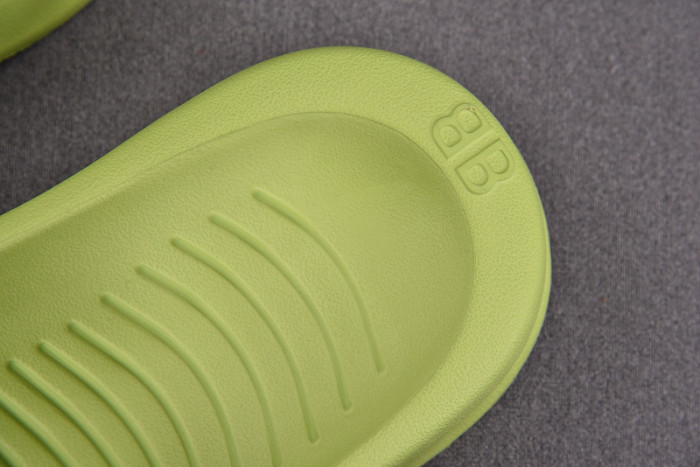 balenciag* sandal 12