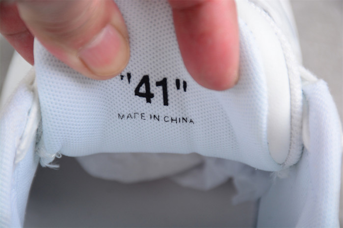 OFW Out Of Office OOO Low Tops White White Navy Blue OMIA189F22LEA0010146