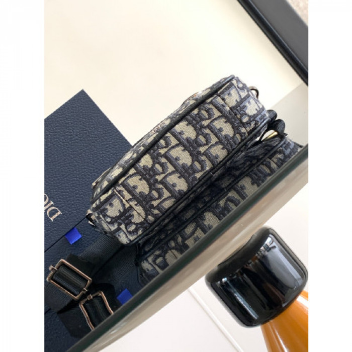 D*or MINI SAFARI BAG d03 17 X 12.5 X 4CM