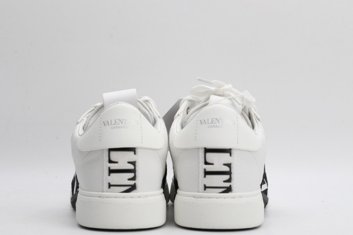 v*lentino garavani white vl7n sneakers m237119