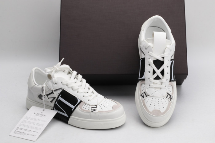 v*lentino garavani white vl7n sneakers m237119