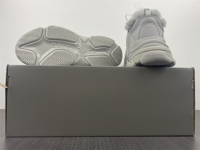 triples trainer sneakers 2000042