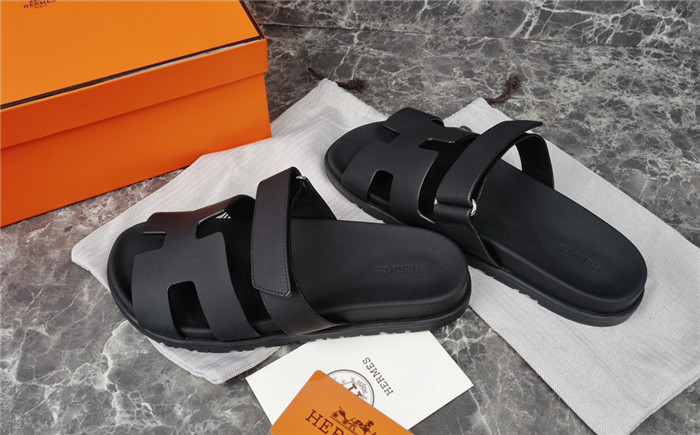 herme* sandal h69