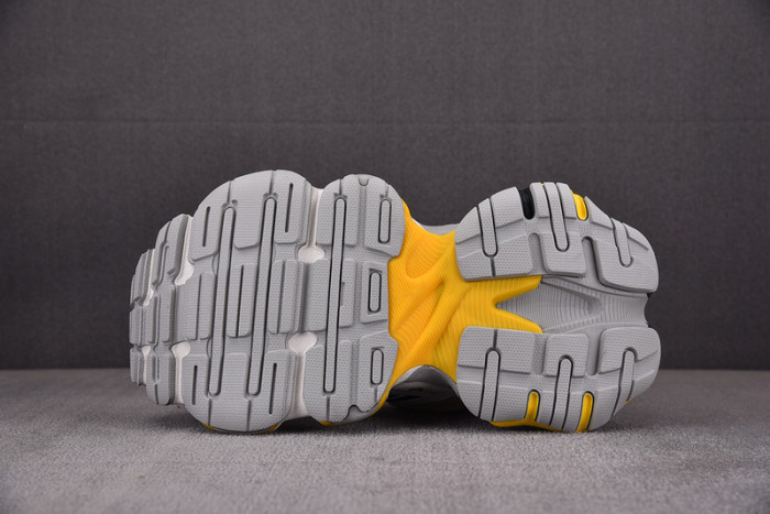 cargo sneaker grey black yellow 784341w2mv11170