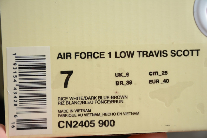 travis scott nike air force 1 low cn2405-900