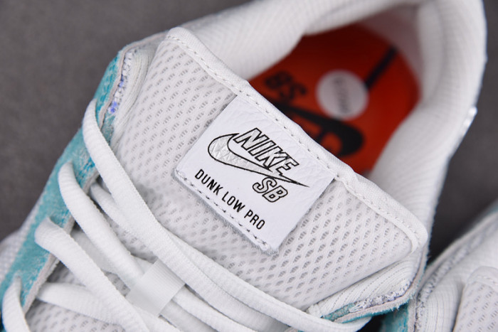 nike sb dunk low april skateboards fd2562-400