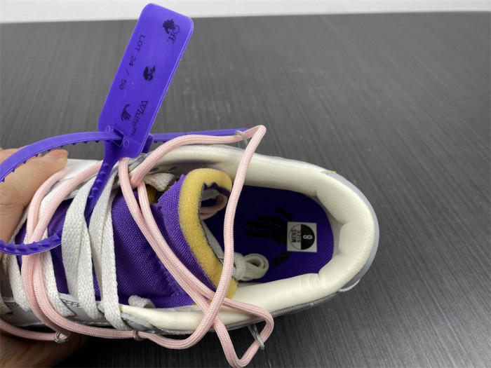 ofw x dunk low “24 of 50” dm1602-119