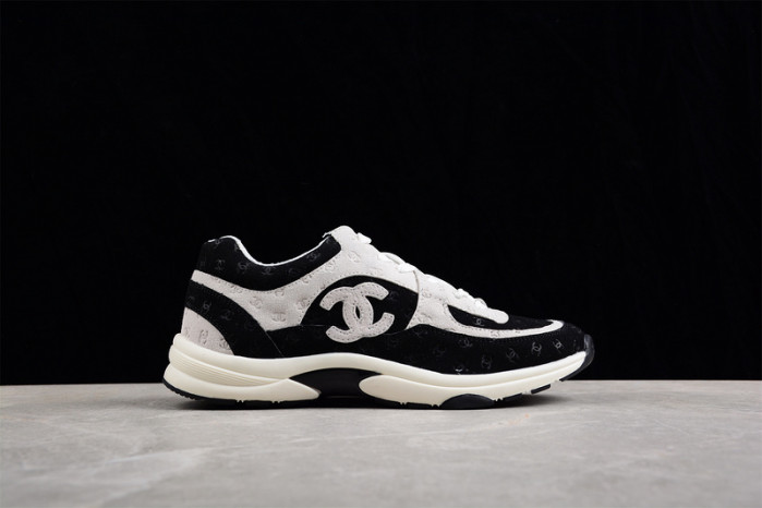 chane* snekaers c0000011