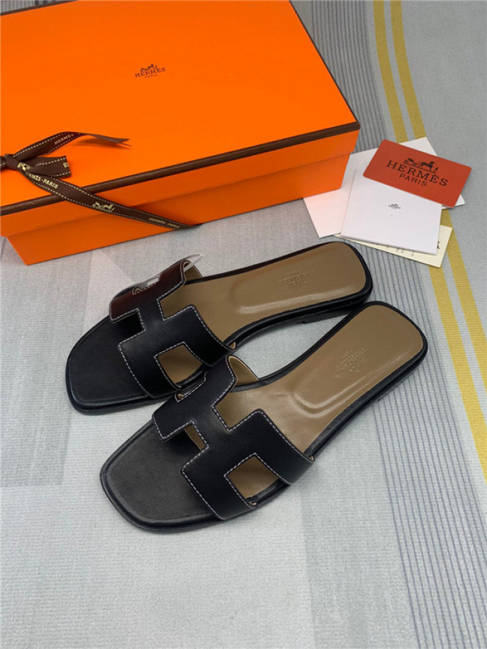herme* sandal h37