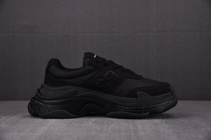 triples trainer sneakers 2000049