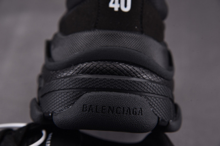 triples trainer sneakers 2000049