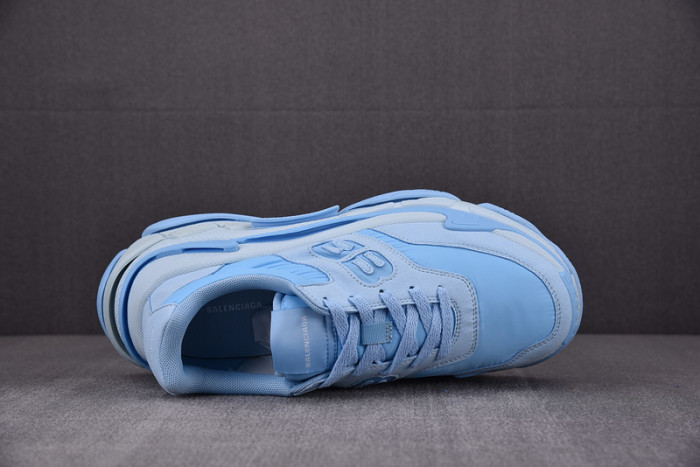 triples trainer sneakers 2000048