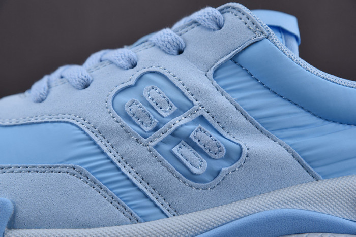 triples trainer sneakers 2000048