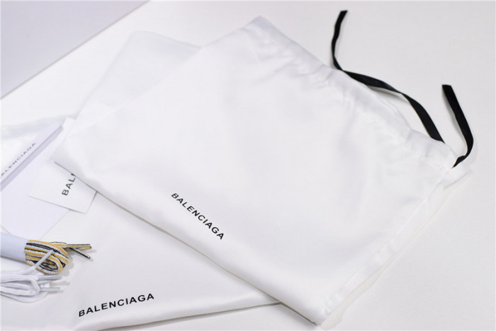 Ba*len*cia*ga track trainer led 5000001