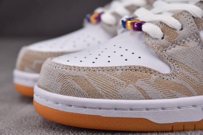nike sb dunk low rayssa leal fz5251-001