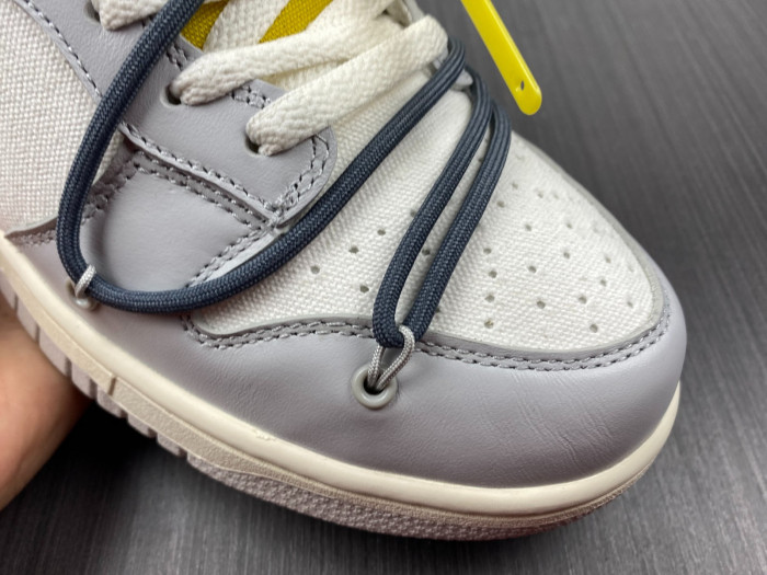 ofw x dunk low “41of 50” dm1602-105