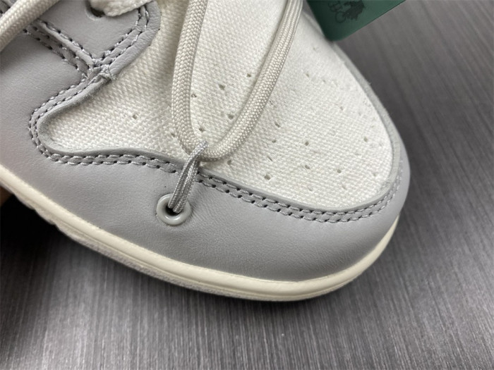 ofw x dunk low “42 of 50” dm1602-117