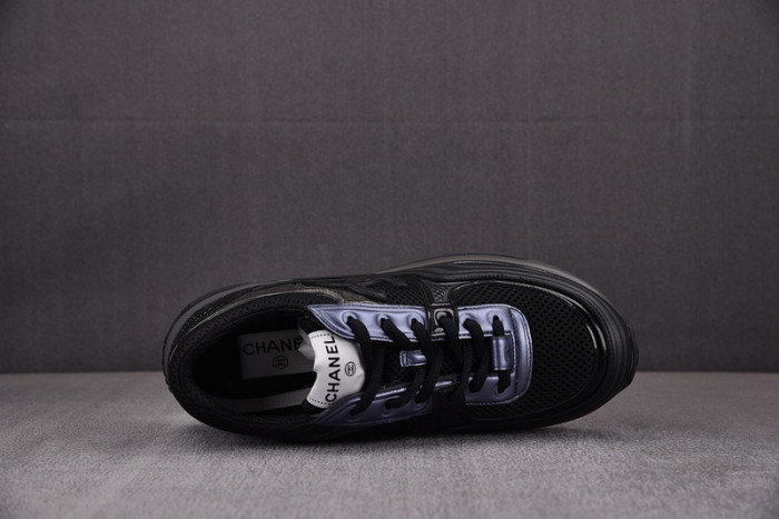 chane* snekaers c0000013