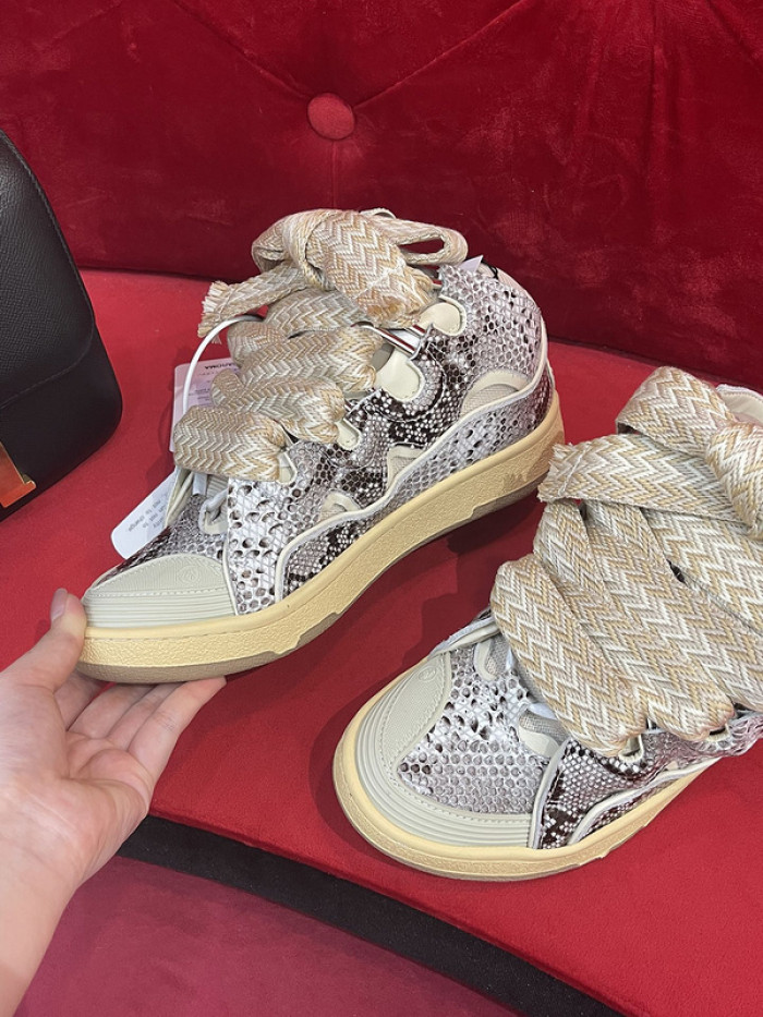lavin sneaker97