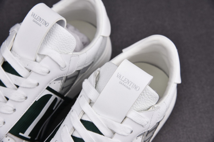 v*lentino garavani white vl7n sneakers m237002