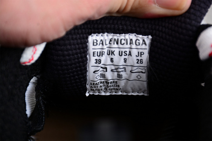 Ba*len*cia*ga phantom sneaker w1rb52801