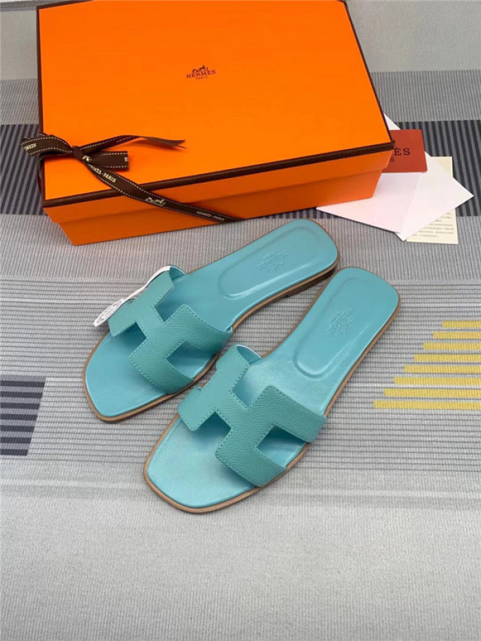 herme* sandal h55