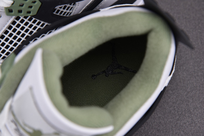 air jordan 4 wmns “oil green” aq9129-103