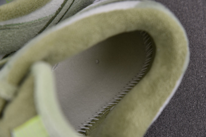 Nike Dunk Low SE Fleece Pack Honeydew (W) DQ7579-300