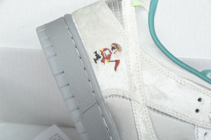 nike dunk low ice do2326-001