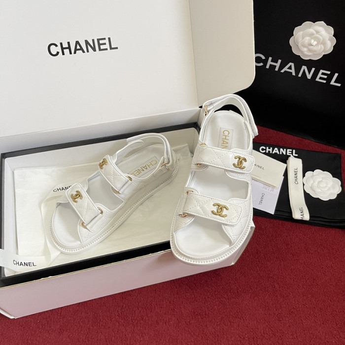 chane* sandal37
