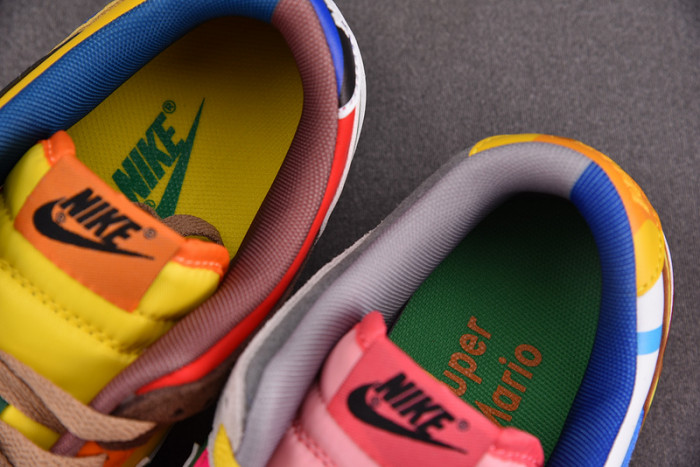nike dunk low se S*per mario dh0952-100