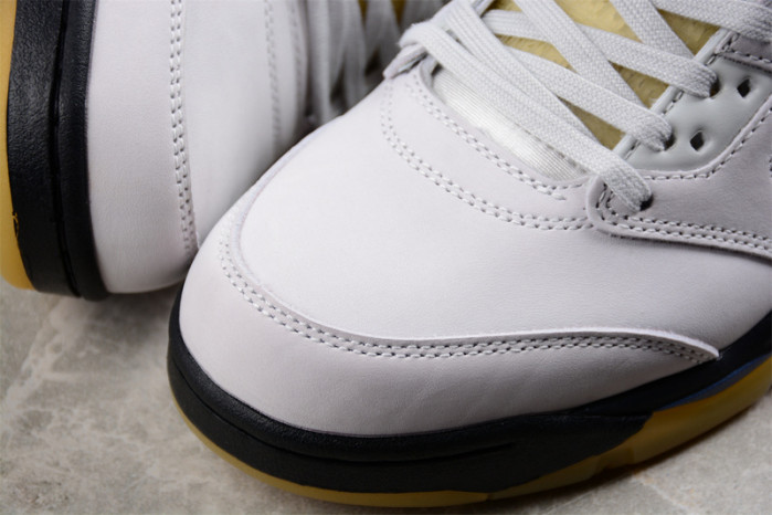 wmns a ma maniére x air jordan 5 “diffused blue” fz5758-004