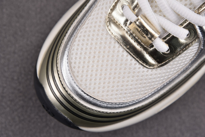 chane* snekaers c0000012