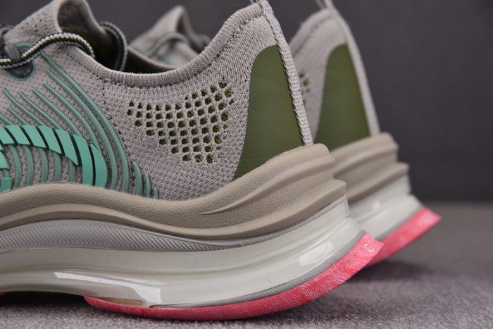 G*u*i* trainer sneaker usm108973