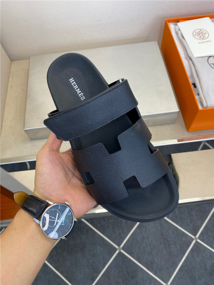 herme* sandal h58